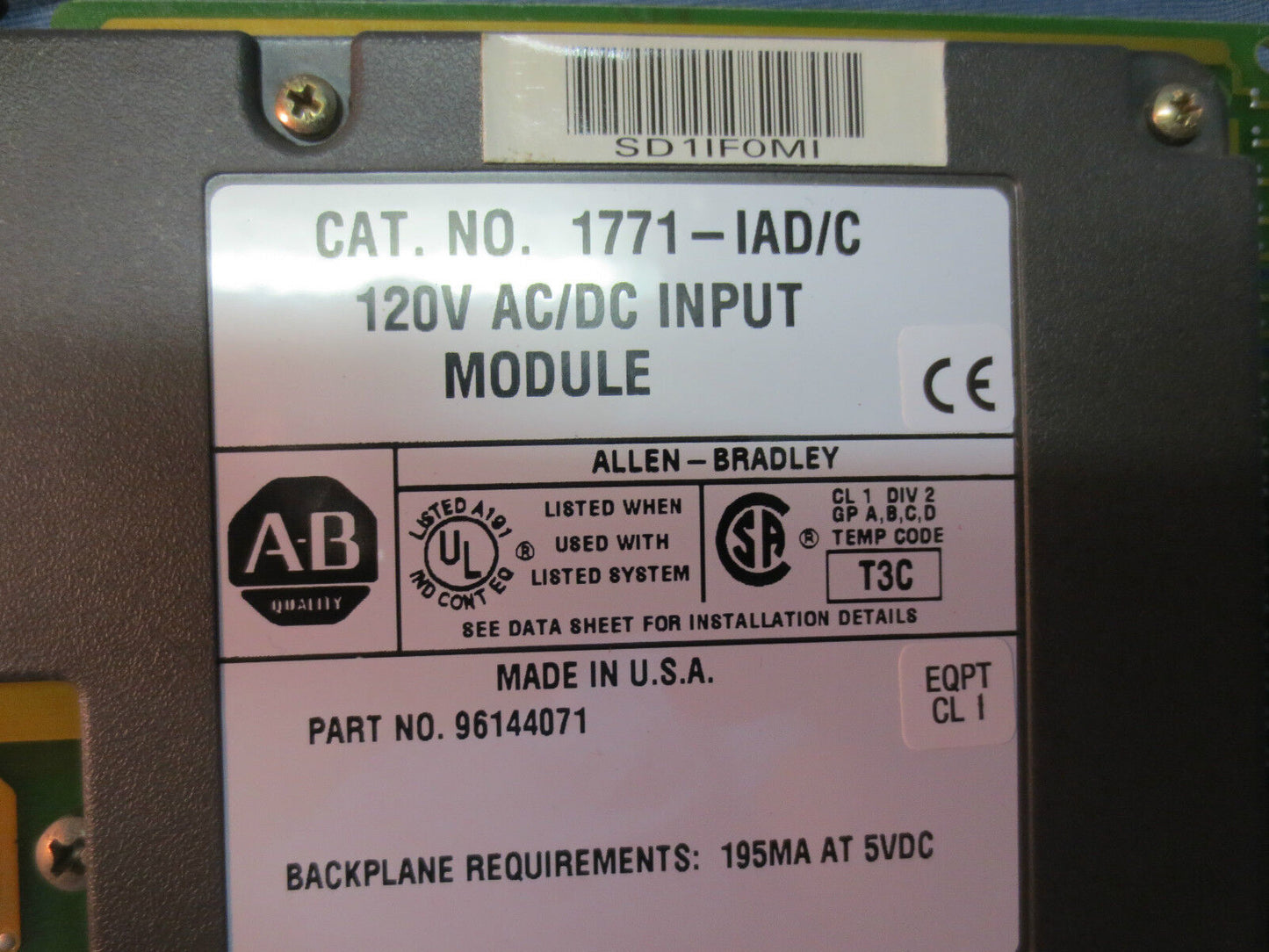 ALLEN-BRADLEY 1771-IAD/C, 120V AC/DC INPUT MODULE