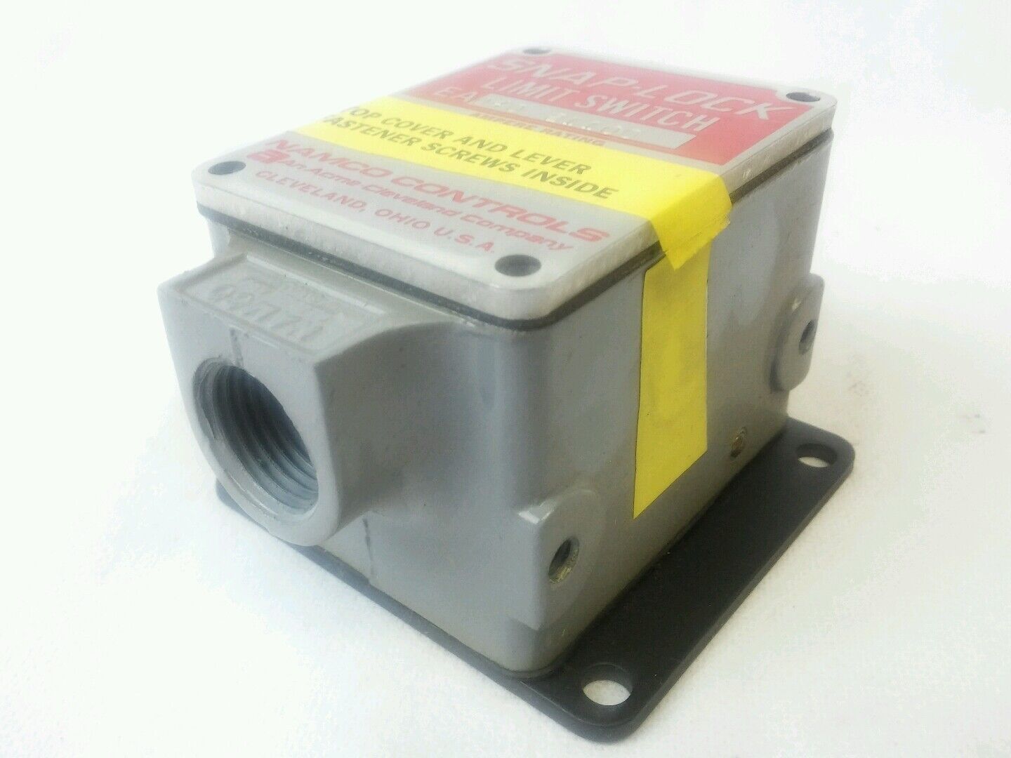 NAMCO CONTROLS SNAP-LOCK LIMIT SWITCH EA040-21100