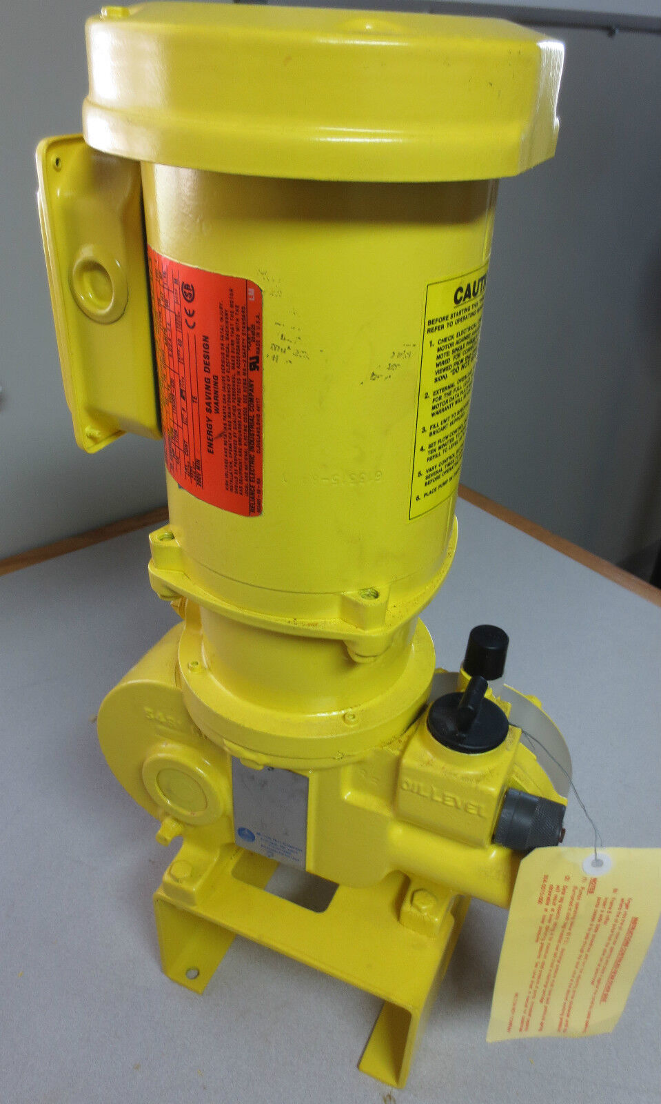 MILTON ROY 1024FRSESEM2NB RA17 METERING PUMP w/ RELIANCE S2000 MOTOR