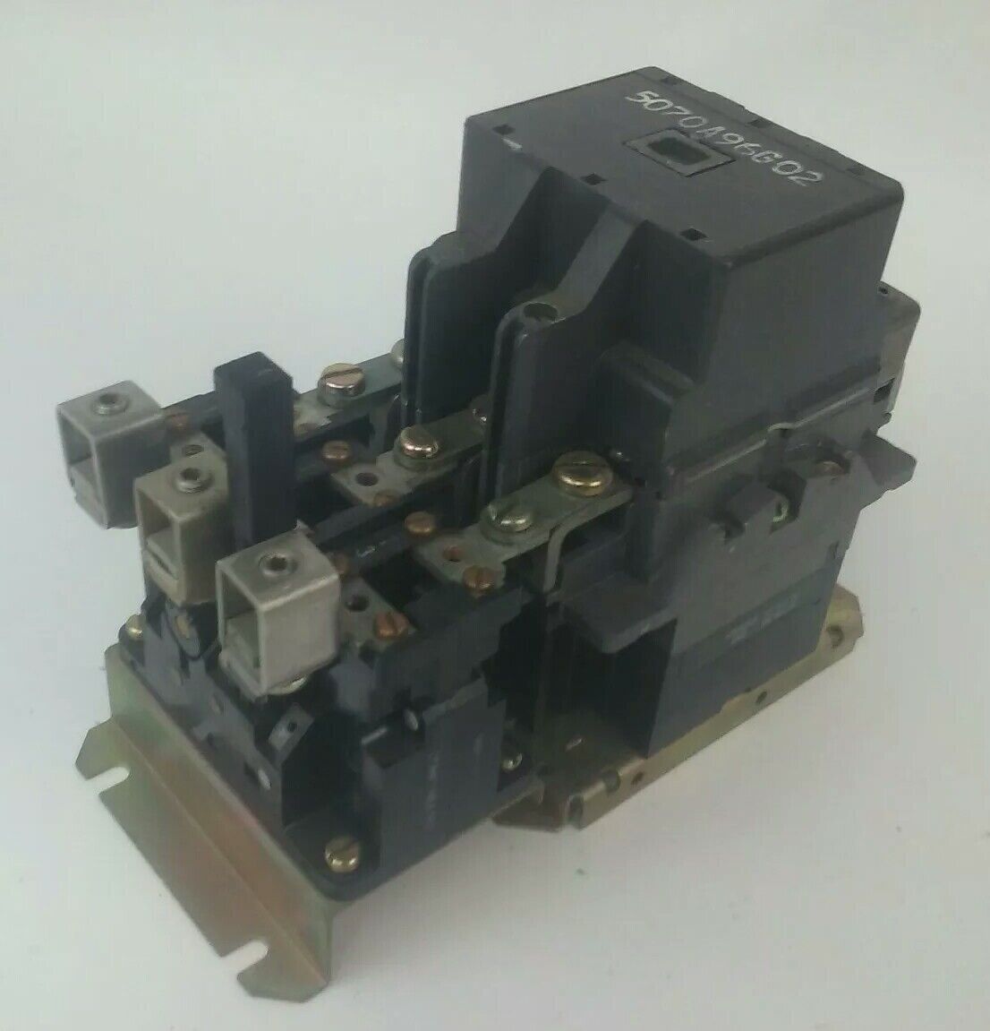 WESTINGHOUSE A200M3C ? 5070A96G02 STARTER SIZE 3 3PH 120V COIL 505C633G01