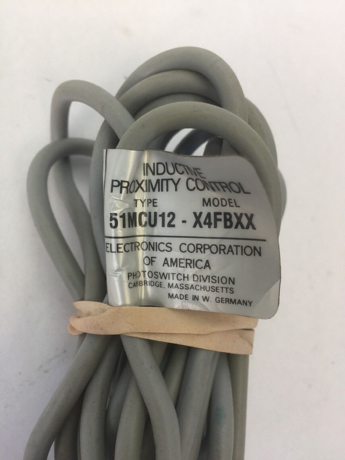 ELECTRONICS CORPORATION OF AMERICA 51MCU12-X4FBXX INDUCTIVE PROXIMITY CONTROL 90