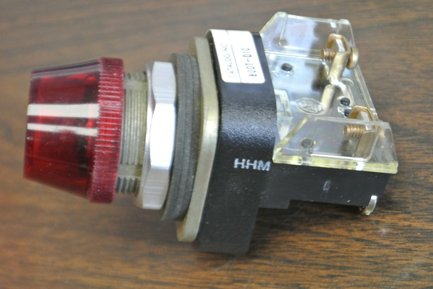 ALLEN-BRADLEY 800T-Q10 FILAMENT-TYPE PILOT LIGHT UNIT / 110-120V / NEW SURPLUS