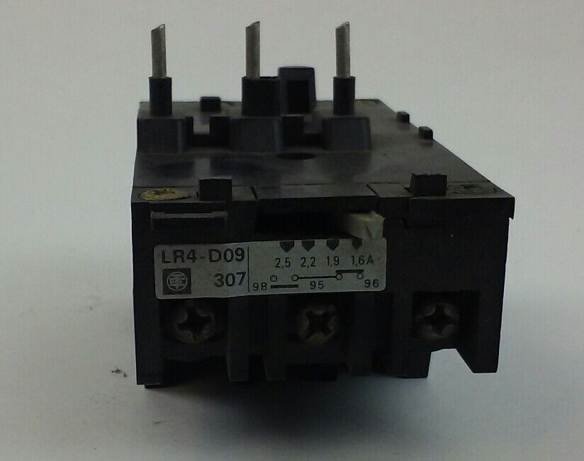 TELEMECANIQUE LR4-D09 307 15A THERMAL OVERLOAD RELAY 600V 1.5-2.6A (LR4D09307)