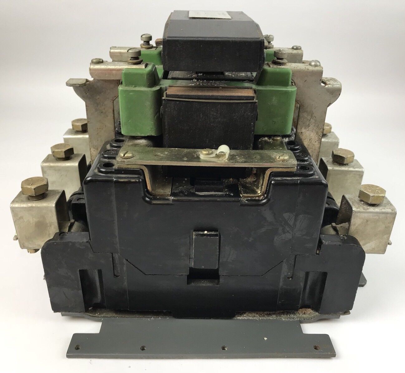 GE CR105G000DFA CONTROL NEMA SIZE 5 MAX VOLTS 600 AC MAX AMPS 300 * USED *