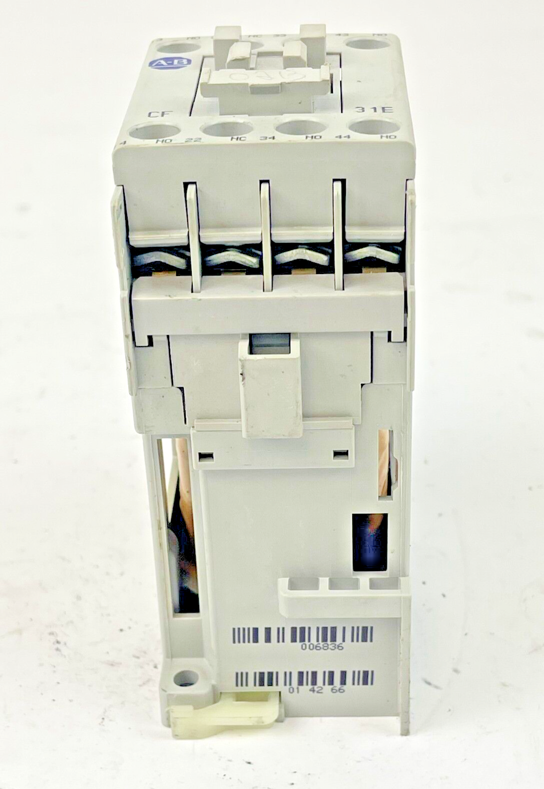 ALLEN BRADLEY - 700-CF310Z* SER. A 25VDC COIL - 100-S SER. B - 100-FSD250 SER. A