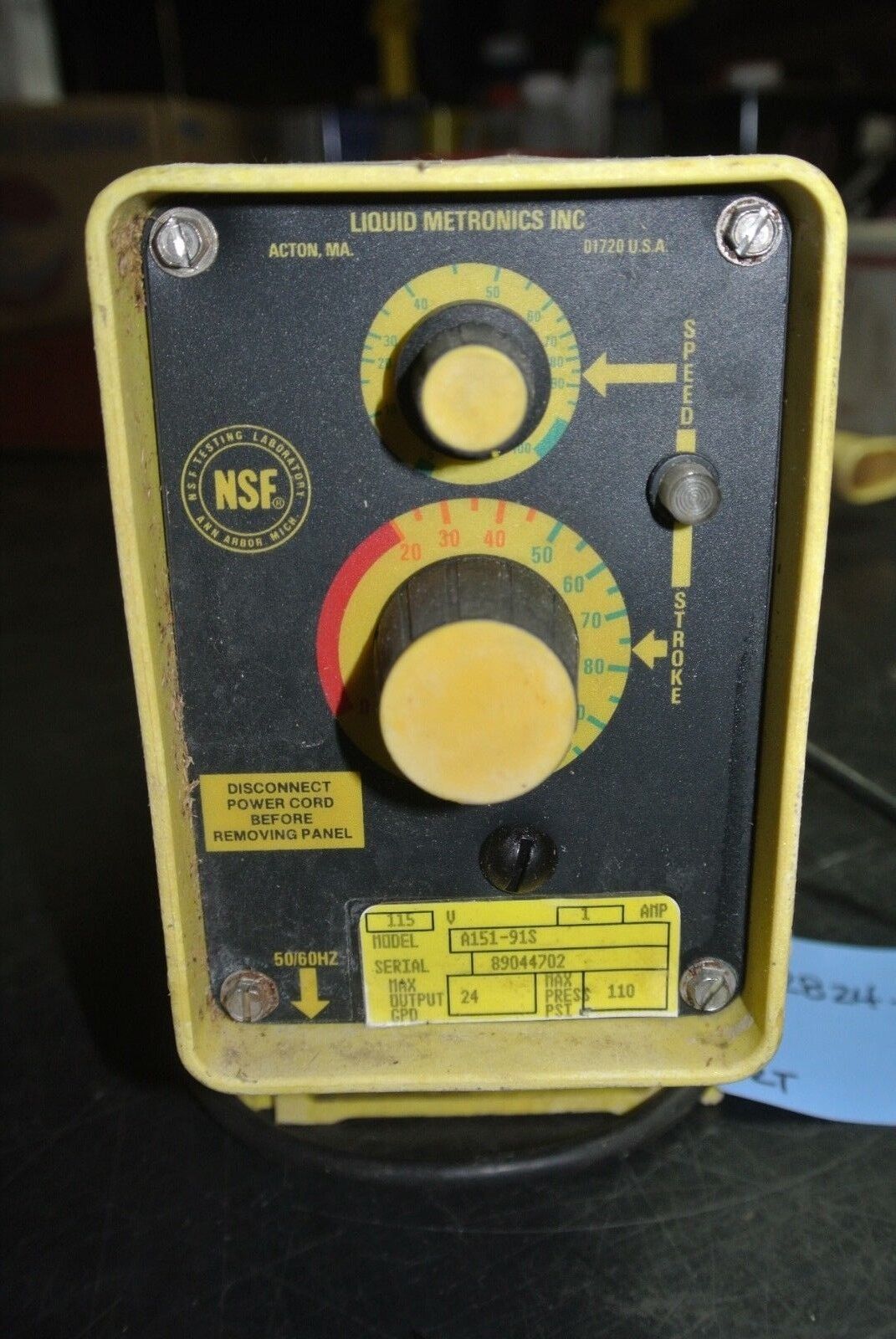 LMI MILTON ROY A151-91S ELECTROMAGNETIC DOSING / METERING PUMP 115V, 1A, 24GPD
