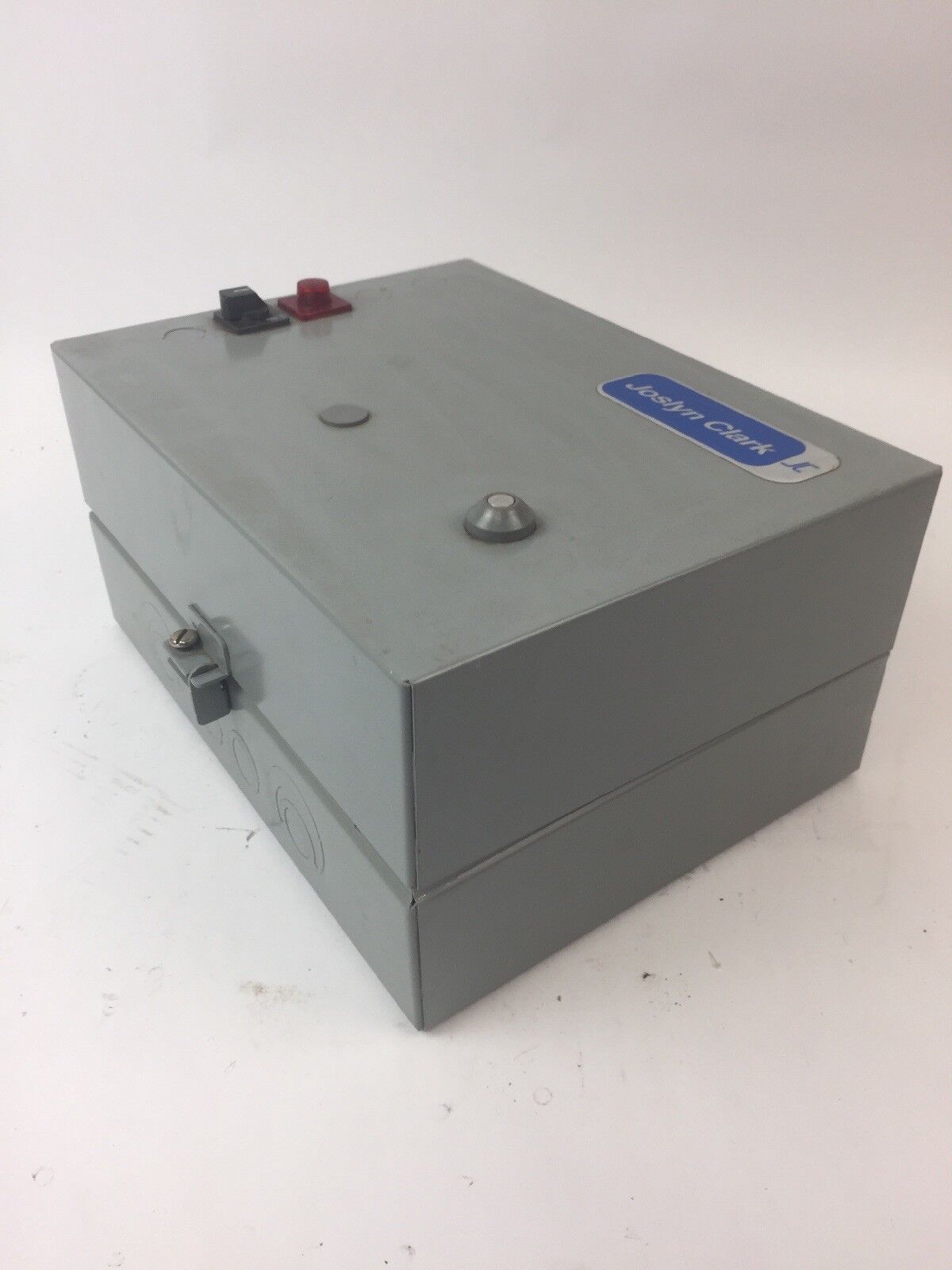 JOSLYN CLARK HP02AB3-T46 HP STARTER 600VAC SIZE 00 2HP COIL 110-120V 60HZ