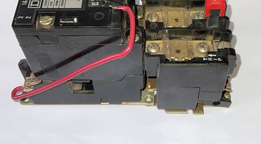 SQUARE D 8536 SCO-3 12.8 HEATERS FORM S SER.A 600VAC 10HP 120V COIL