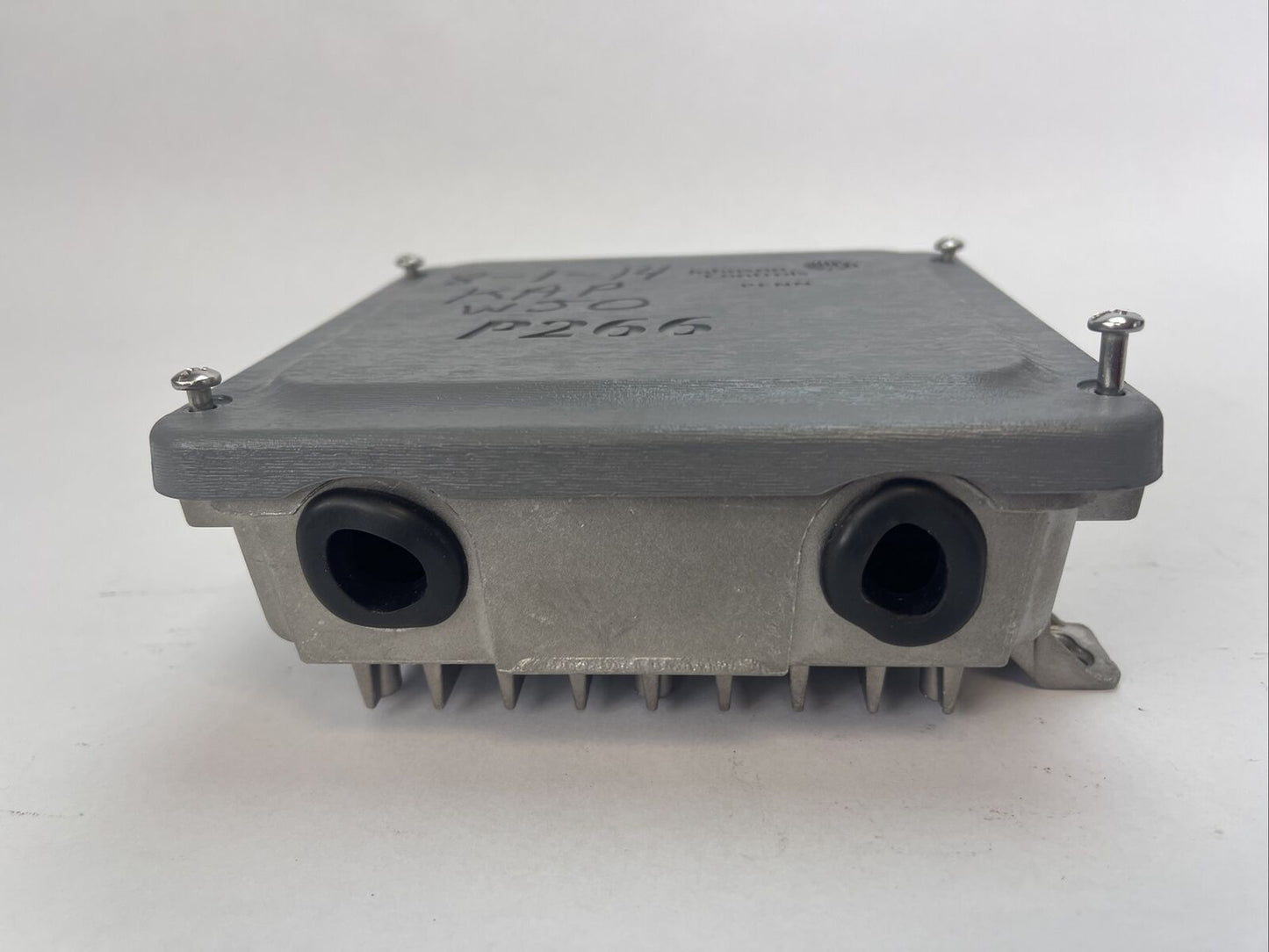 JOHNSON CONTROLS P266BCA-100 FAN SPEED CONTROL TYPE 3R ENCLOSURE 480/575VAC 4AMP