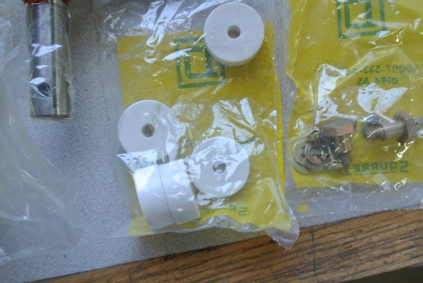 SQUARE D 9423 M8 - 8" VAULT HANDLE DOOR CLOSING MECHANISM - NEW SURPLUS
