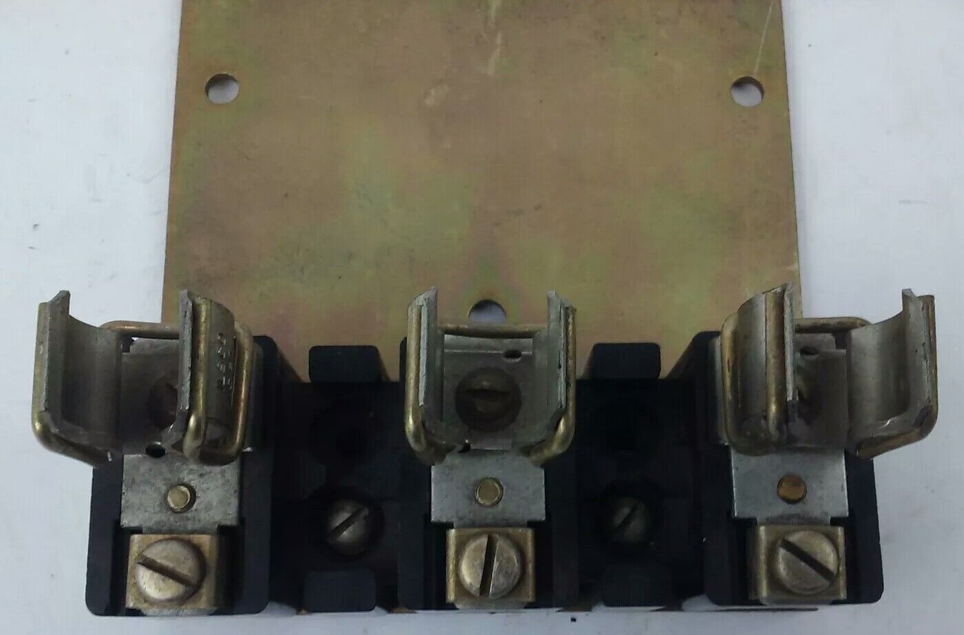 ALLEN BRADLEY 1494F-C663 SER. A,FUSE BLOCK ADAPTER PLATE KIT, W/ X-401979 30A