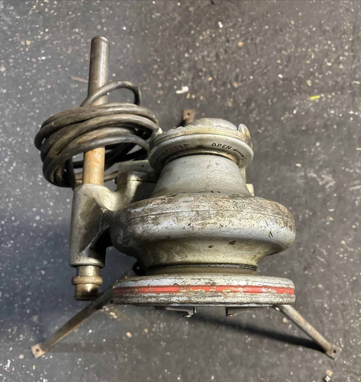 RIDGID 200 PIPE THREADER 115V 8AMP 28RPM