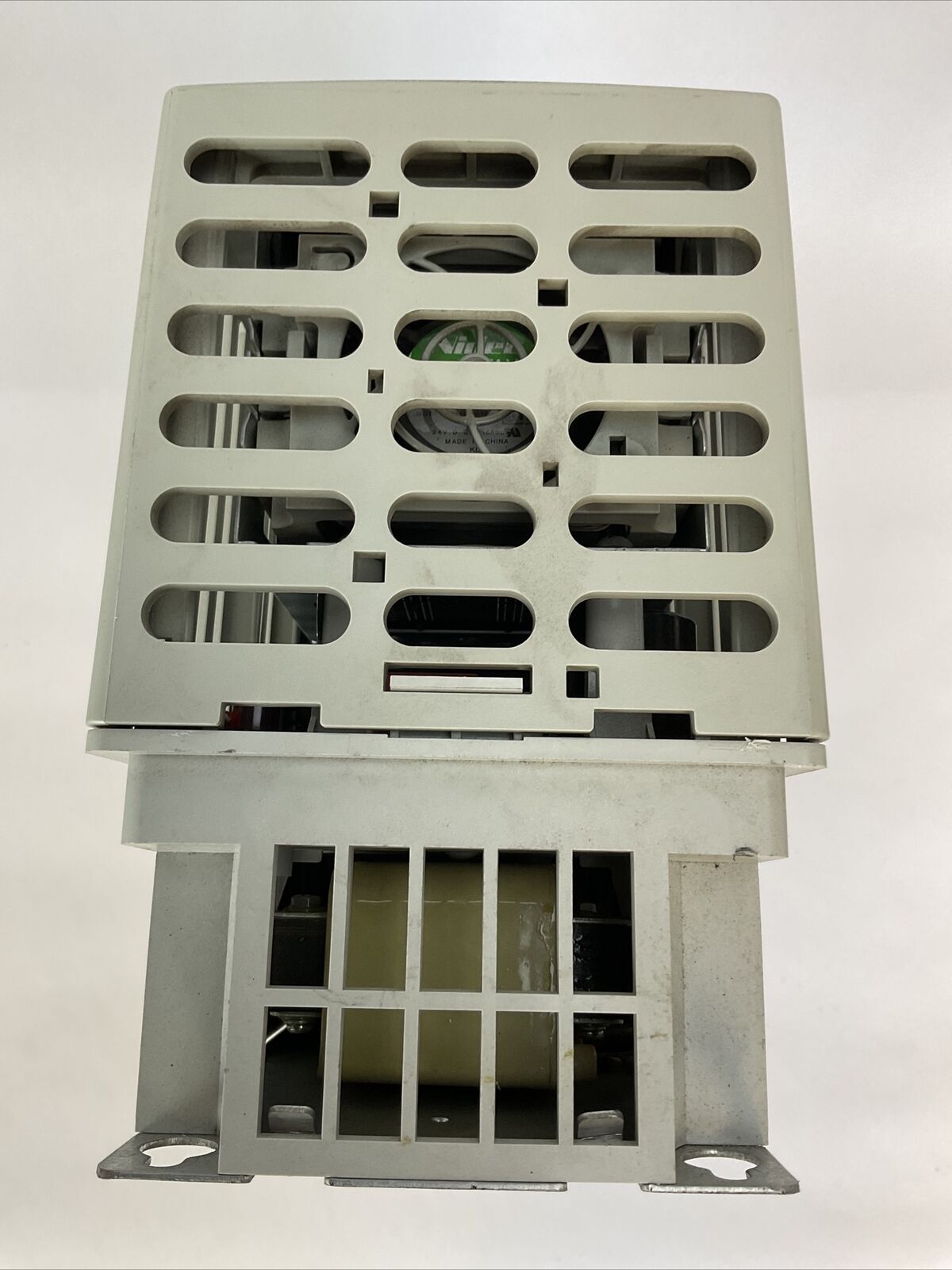 ALLEN BRADLEY 20G11ND022AA0NNNNN AC DRIVE SER A OUTPUT 0-460VAC INPUT 432-528VAC