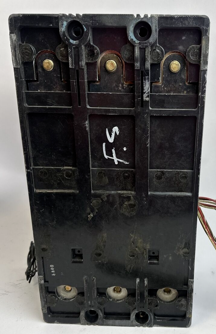 GE TKMA3Y1200 MOLDED CASE SWITCH 1200A 3POLE 600VAC MOD 5