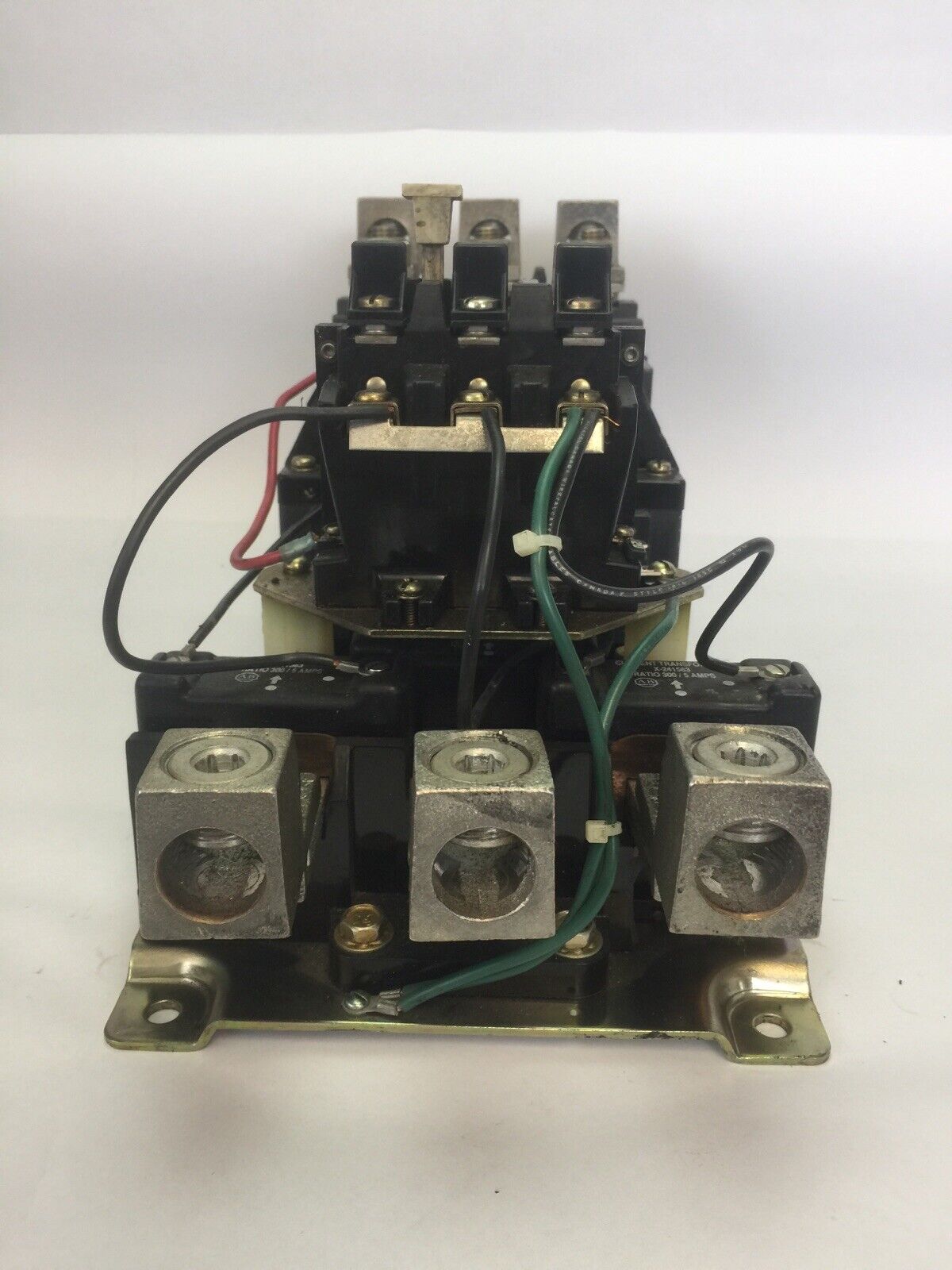 ALLEN BRADLEY 509-FO* SIZE 5 STARTER 600VAC 270A 200HP AF236 COIL 115-120V 60HZ