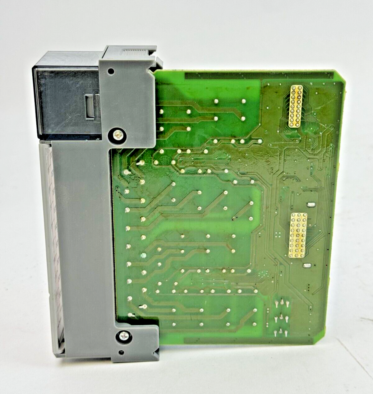 ALLEN-BRADLEY - 1746-OW16 SER. D FW N/A - SLC 500 OUTPUT MODULE