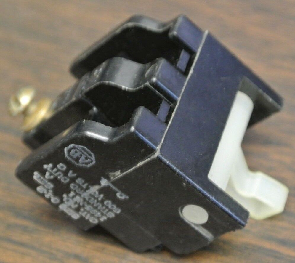 ALLEN-BRADLEY 1495-N11 / AUXILIARY CONTACT BLOCK / N.C. CONTACT / SIZE 0, 1, 2
