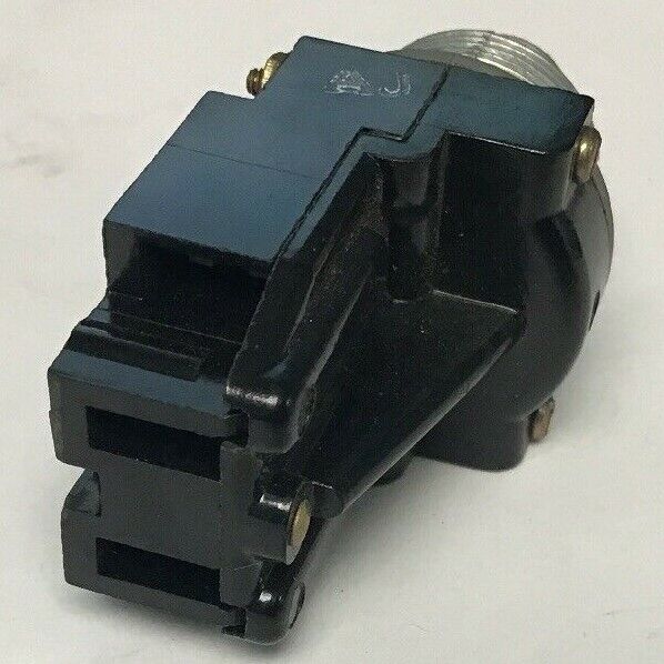 GE CR104A8123 OILTIGHT PUSHBUTTON W/O BUTTON 150V 1NO-1NC