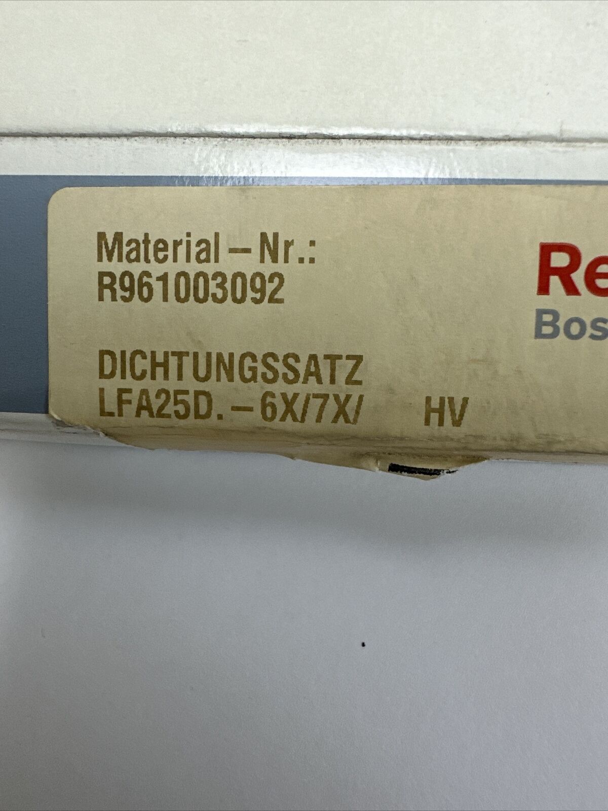 REXROTH R961003092 SEAL KIT LFA25D.-6X7X/ HV