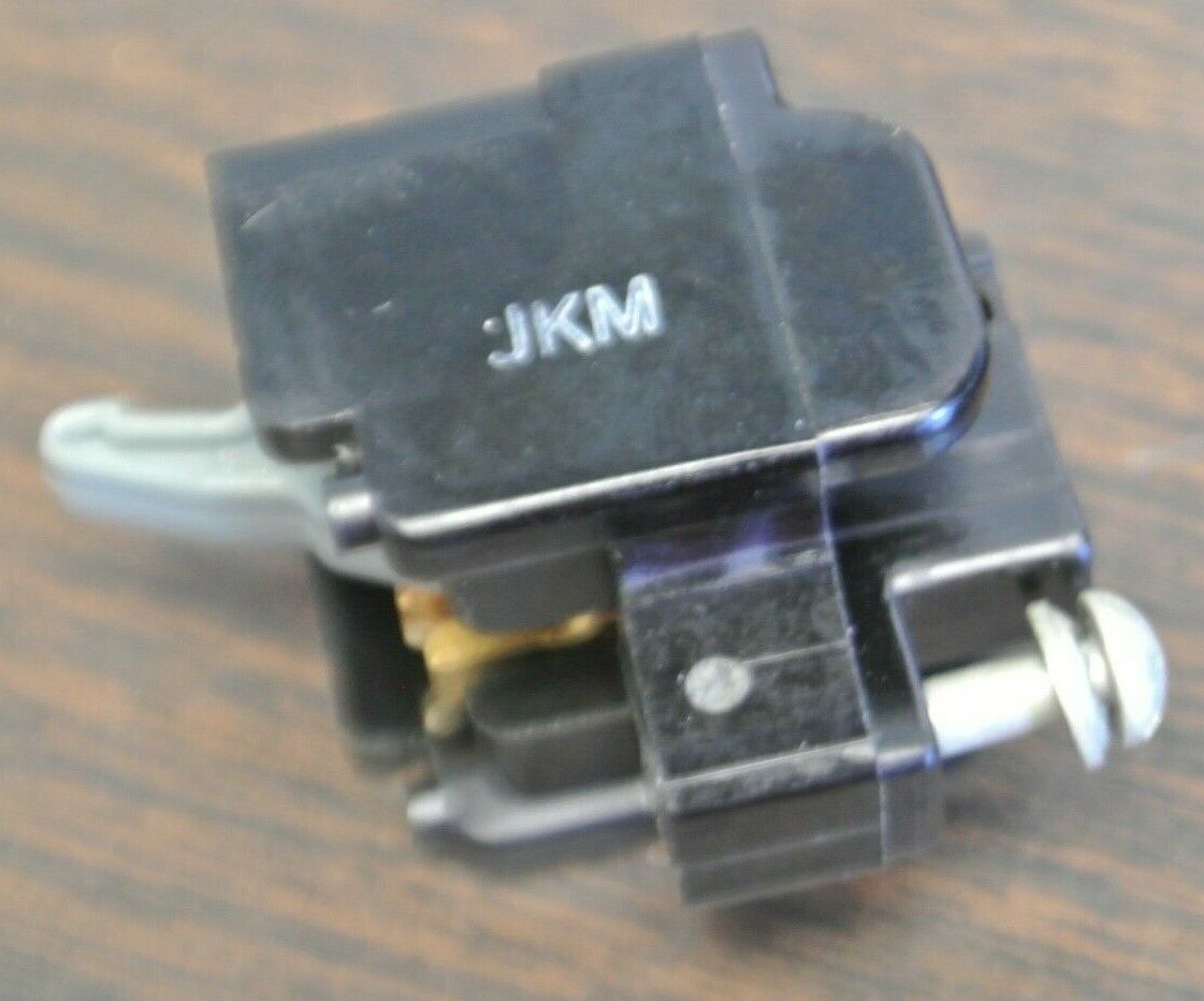 ALLEN-BRADLEY 1495-NX4 / SIZE 0-5 / AUXILIARY CONTACT / 600VAC / NEW SURPLUS
