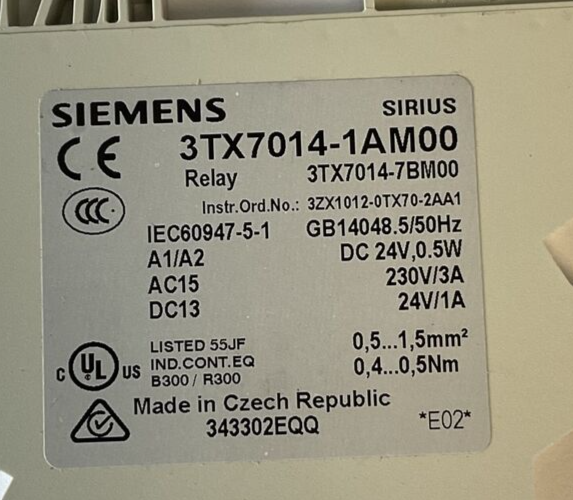 SIEMENS 3TX7014-1AM00 RELAY 24VDC 0.5W 230V 3A ***LOTOF3***