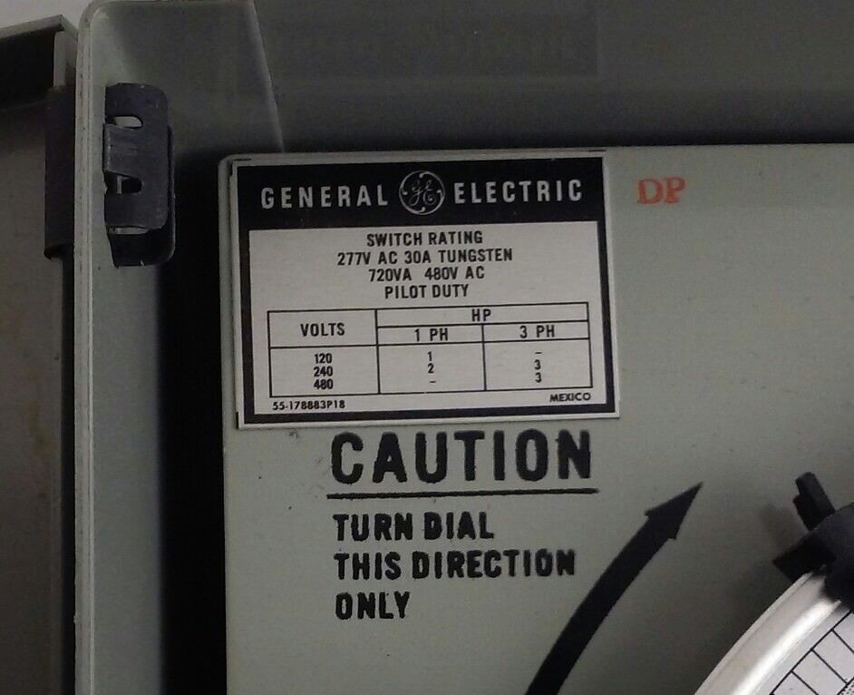 GE Control CR121E-E02HA22 7 Day Time Switch - 2 Pole, 2 Throw, 30A *NEW IN BOX*