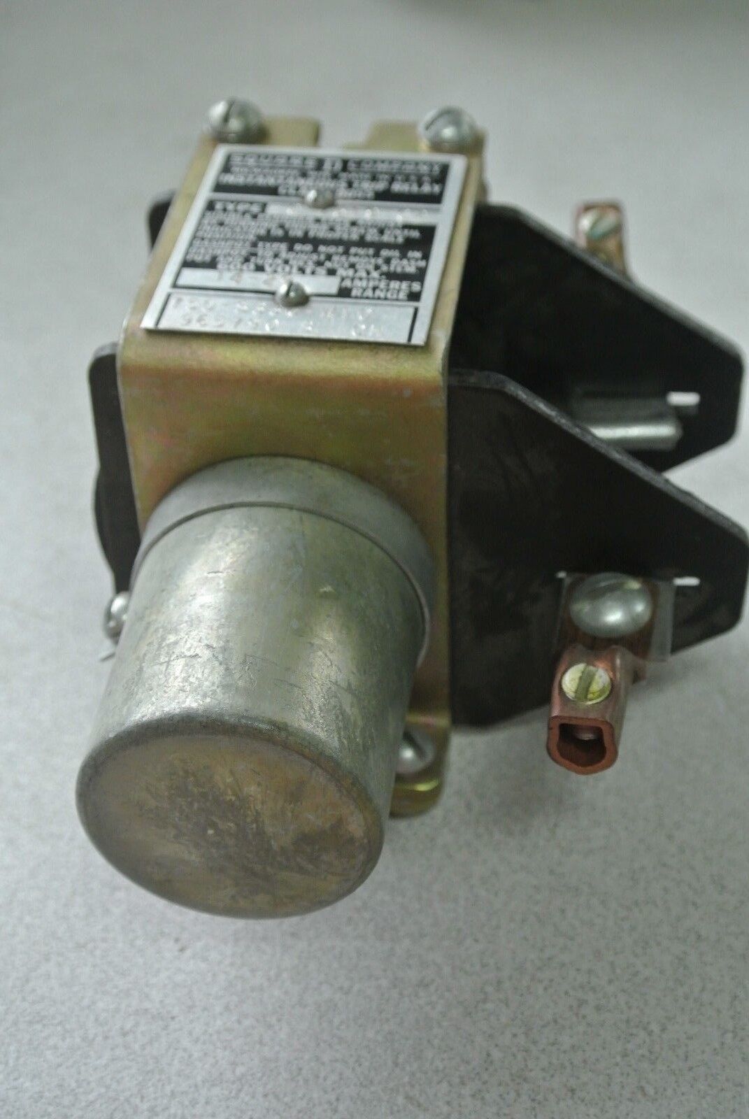 SQUARE D 9055 EQ-1519-G2 DASHPOT TYPE MAGNETIC RELAY - 14-29 AMPS - NEW SURPLUS