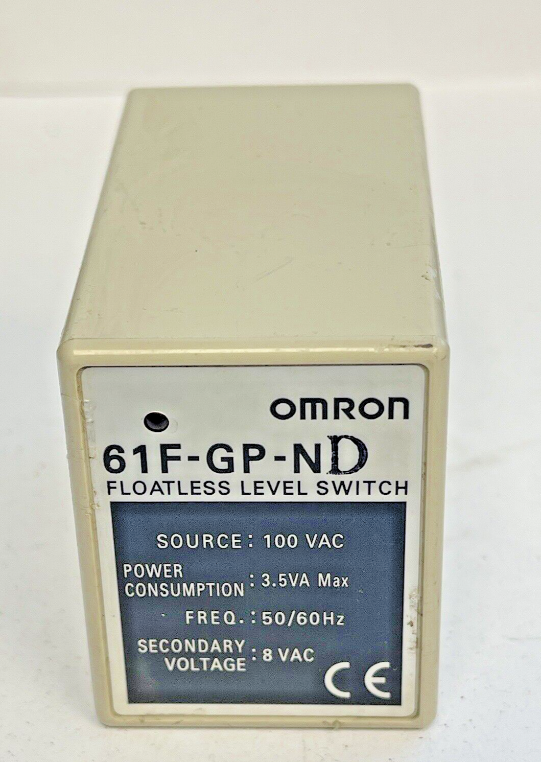 OMRON - 61F-GP-ND - FLOATLESS LEVEL SWITCH 100VAC & OMRON - PF113A - SOCKET BASE