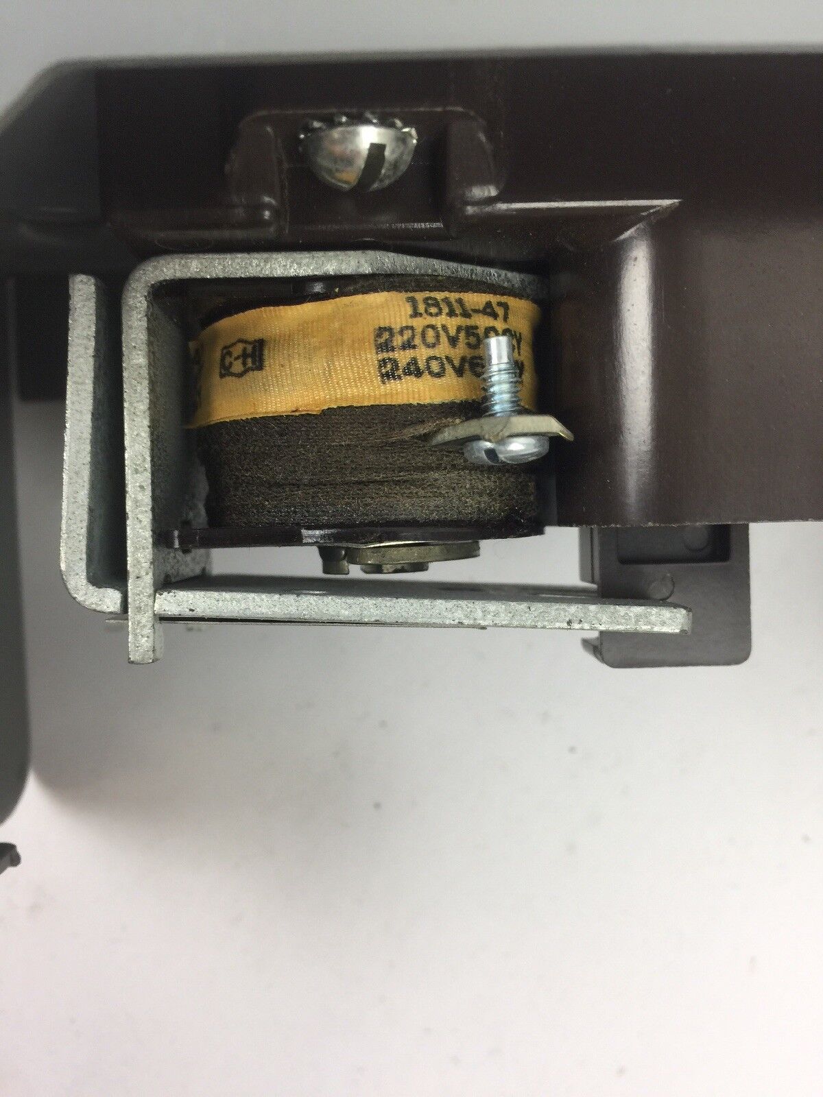 CUTLER HAMMER 9575H2450 TYPE AA RELAY COIL 220/240 V 50/60 CY 16 AMP 600 V MAX