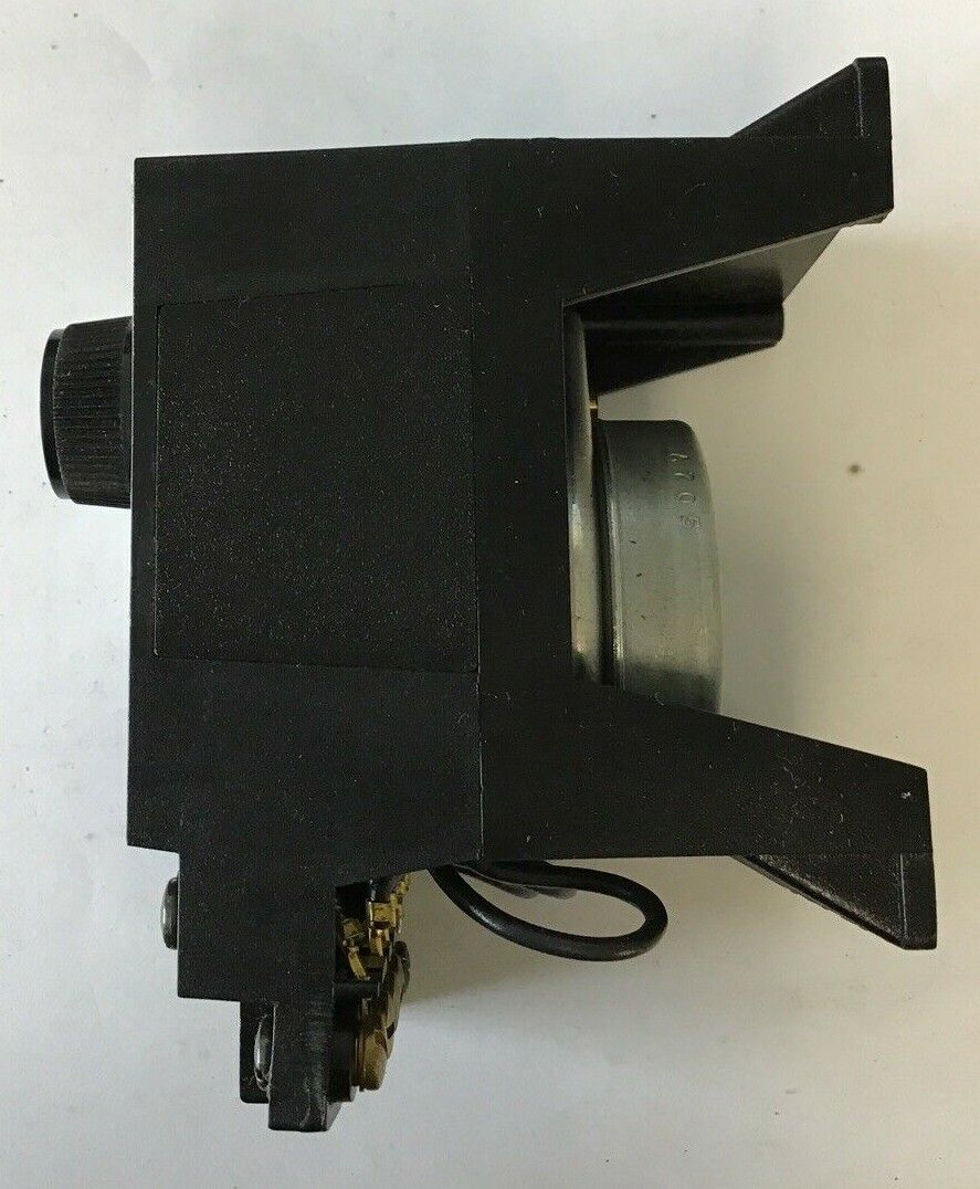 EAGLE SIGNAL BR17 A601 TIME DELAY RELAY 120V 50/60HZ