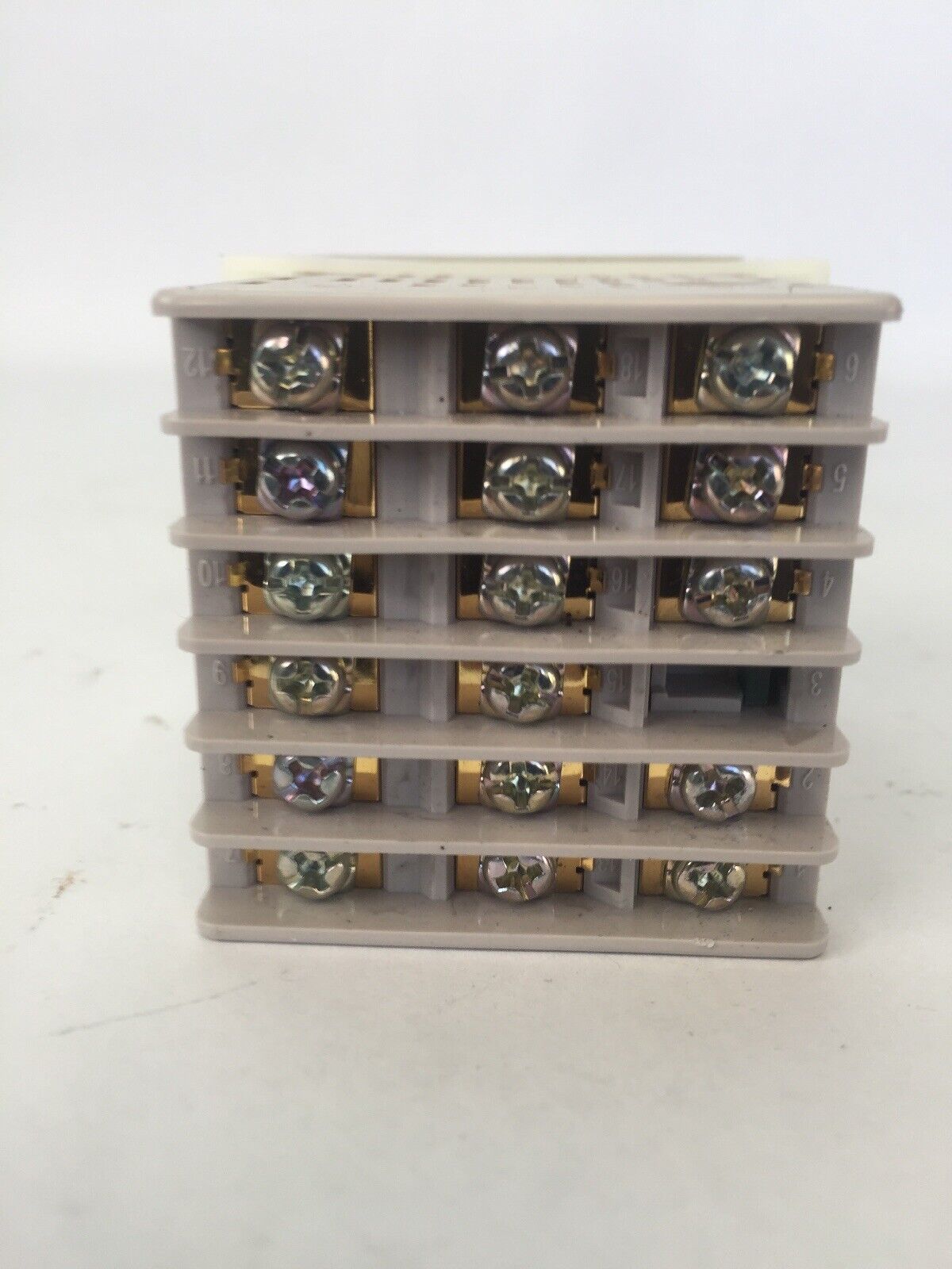 AZBIL C15TV0RA0300 TEMPERATURE CONTROLLER SDC15
