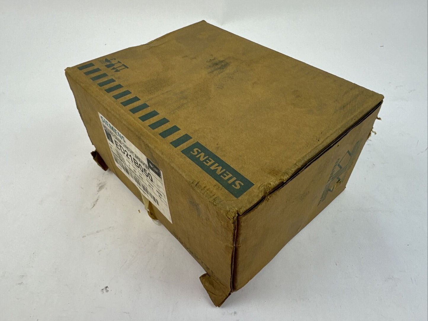 SIEMENS ITE ED21B050 MOLDED CASE CIRCUIT BREAKER 50A 1P 120VAC 125VDC (BOX OF 3)