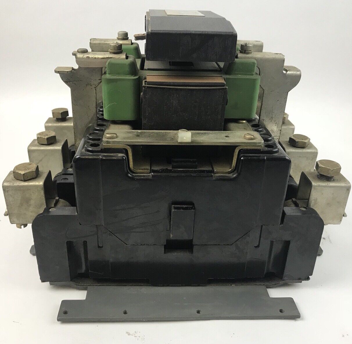 GE CR105G000DFA CONTROL NEMA SIZE 5 MAX VOLTS 600 AC MAX AMPS 300 OPEN