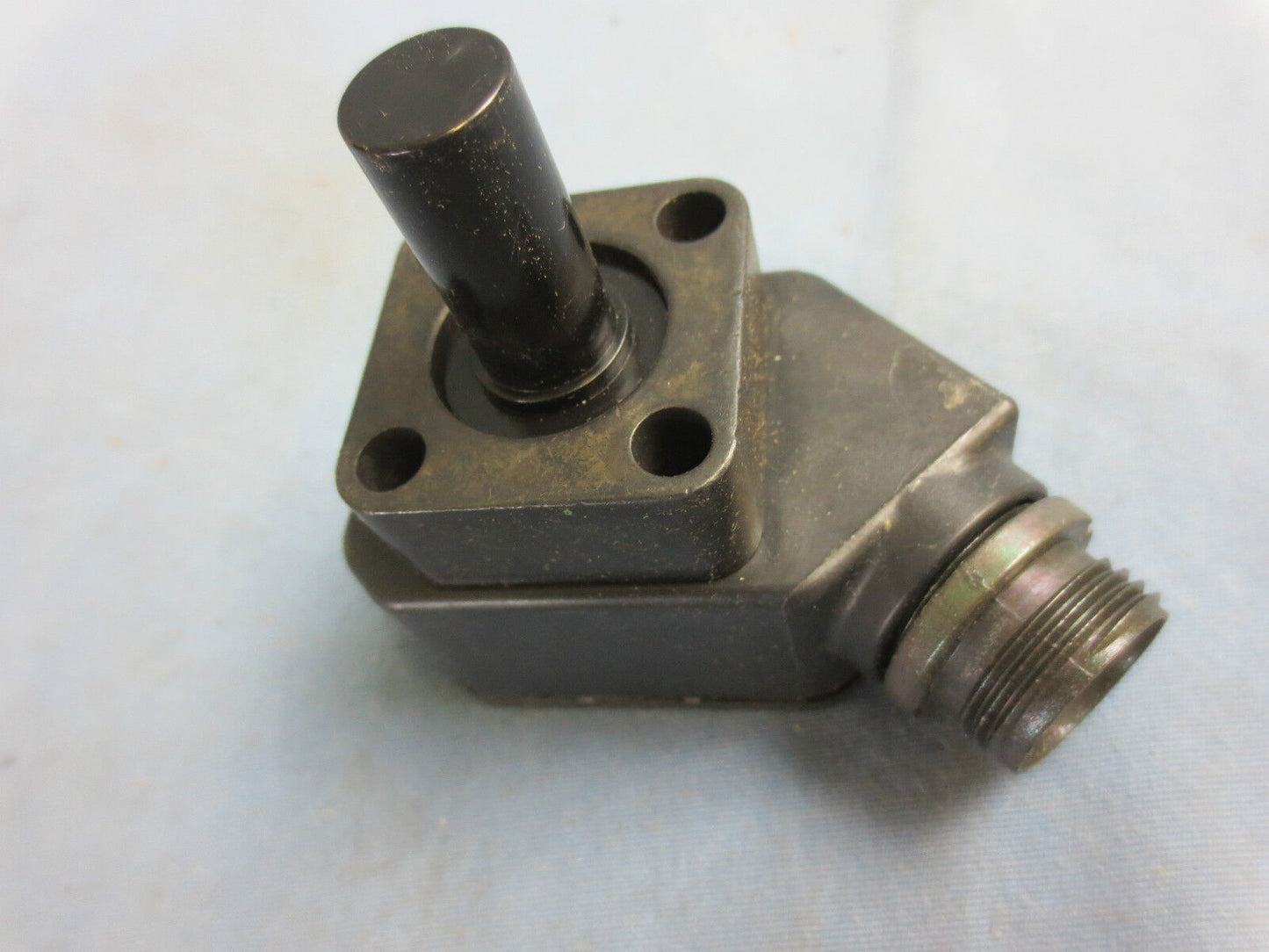 NAMCO EE260-30430 PROXIMITY SWITCH / CYLINDICATOR 1.025 PROBE - NEW SURPLUS