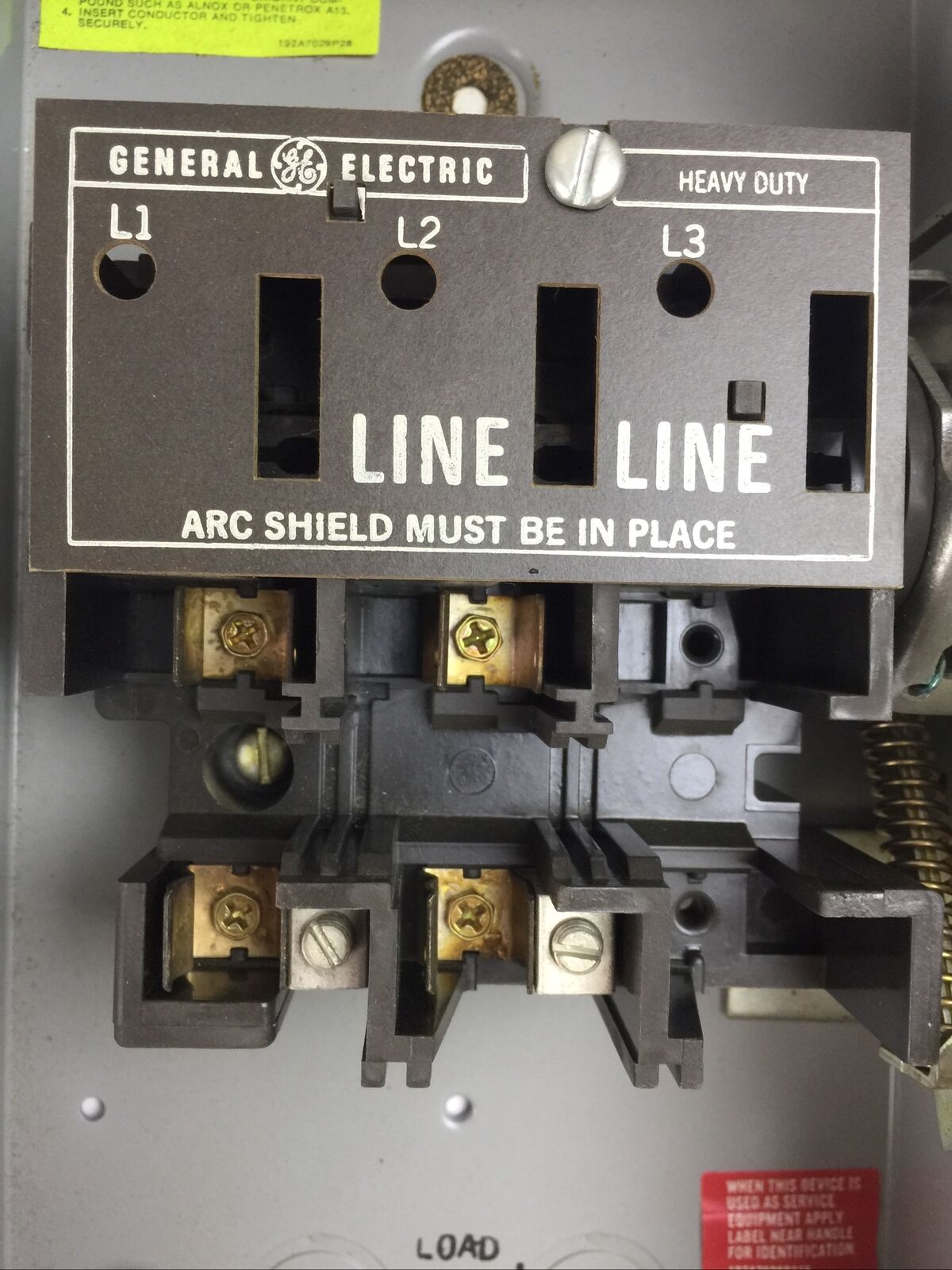 GE TH3221RH FUSIBLE SAFETY SWITCH MOD 7 30A 240VAC 250VDC 2P 7.5HP RAINPROOF 3R