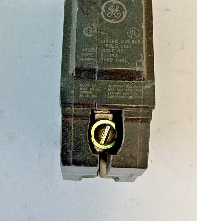 GE THQL1125 CIRCUIT BREAKER THQL TYPE RT-692 120/240VAC 1POLE 25AMP***LOTOF6***