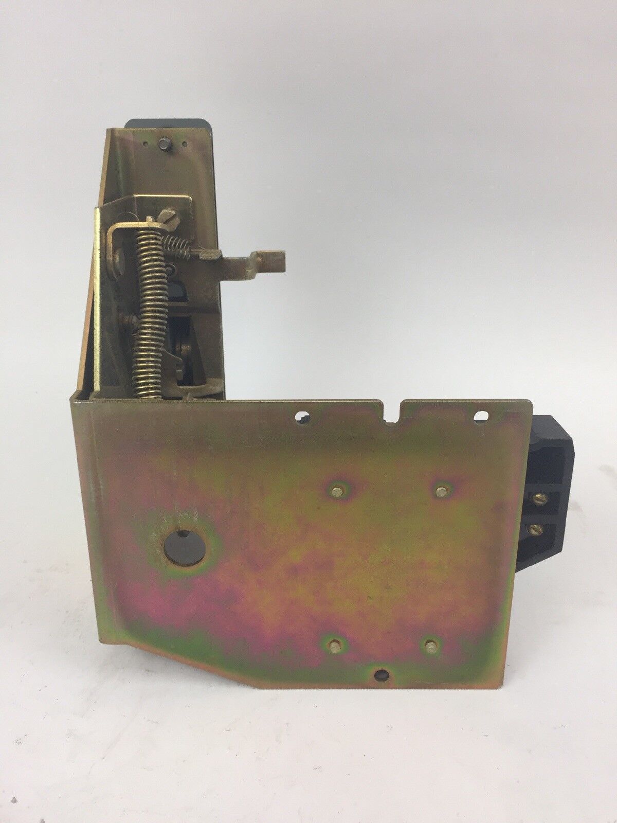 ALLEN BRADLEY 1494F-NL30 UNFUSED DISCONNECT SWITCH LEFT HAND OPERATOR 30A 3 POLE