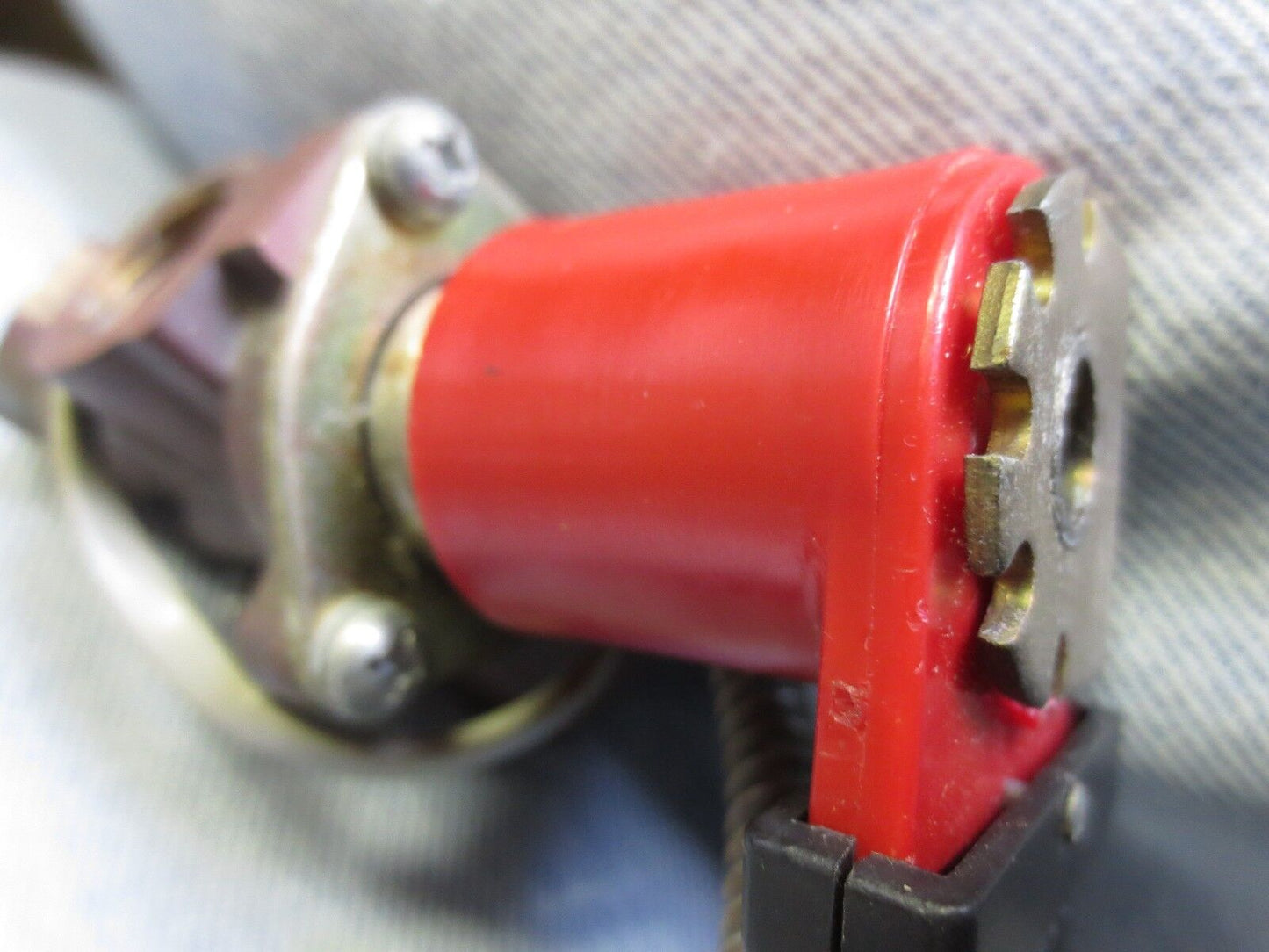 SLOAN / INVENSIS K-66685 ENERGY CONSERVING WATER VALVE - 3/8-18 FNPT