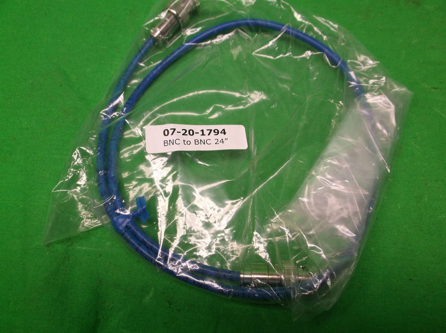 HOLLAND ELECTRONICS 07-20-1794 BNC-BNC MINI COAX CABLE BLUE - 24" - NEW IN BAG