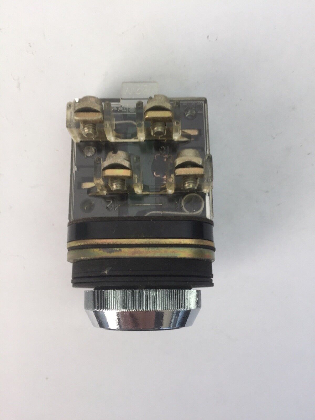 TELEMECANIQUE XB2MA21 PUSH BUTTON 600VAC