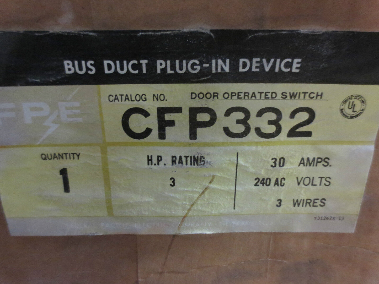 FEDERAL PACIFIC FPE CFP332 FUSIBLE BUS PLUG / SWITCH 30A 250VAC 3-POLE 3HP - NEW