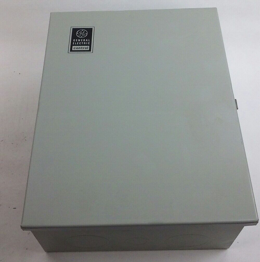 GE Control CR121E-E02HA22 7 Day Time Switch - 2 Pole, 2 Throw, 30A *NEW IN BOX*