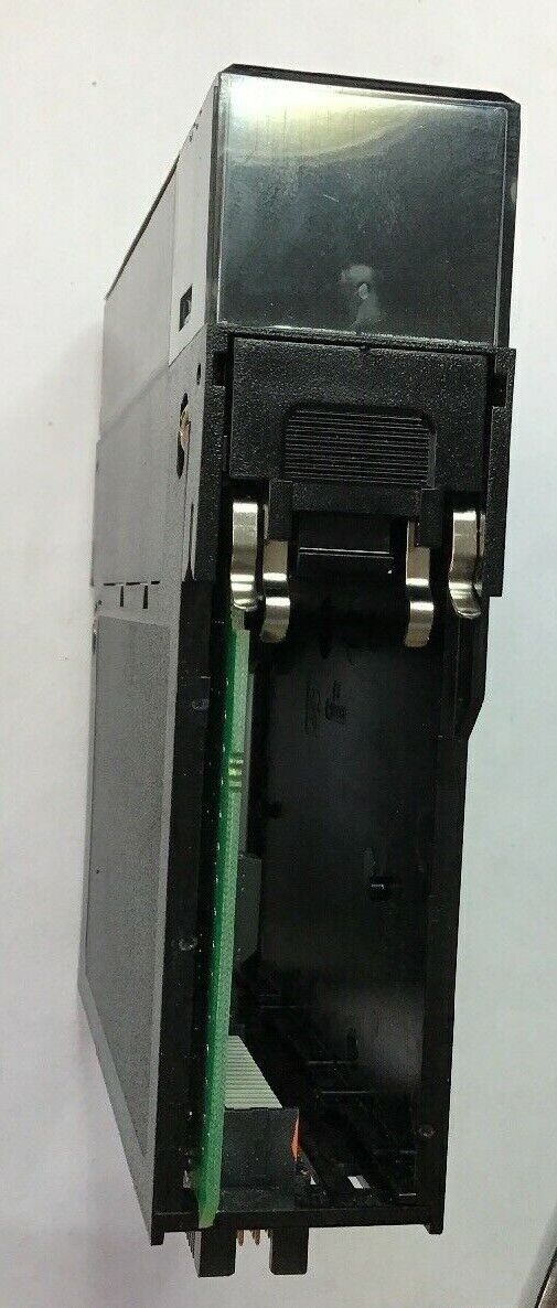 ALLEN BRADLEY 1756-IB16 SER.A INPUT MODULE FW2.5 24VDC CAT.REV.G01 ***LOTOF2***
