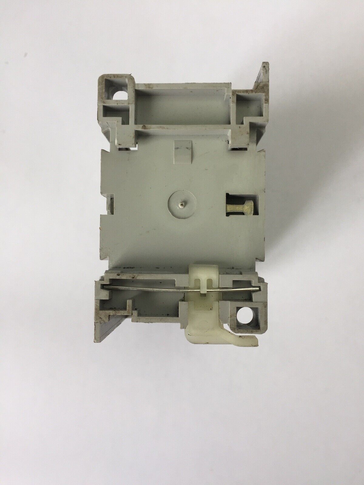 ALLEN BRADLEY 100-C23Z*01 CONTACTOR 600VAC 15HP 30A COIL 24VDC