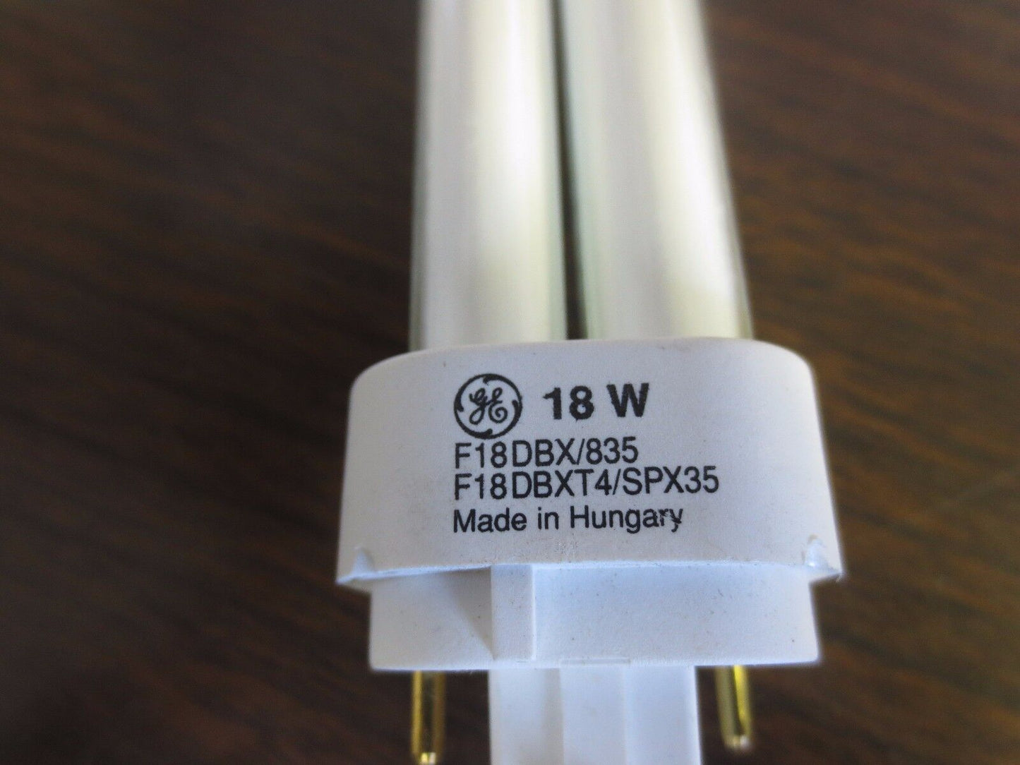 GE F18DBX/835 - F18DBXT4/SPX35 FLUORESCENT LAMP - 18W - NEW SURPLUS