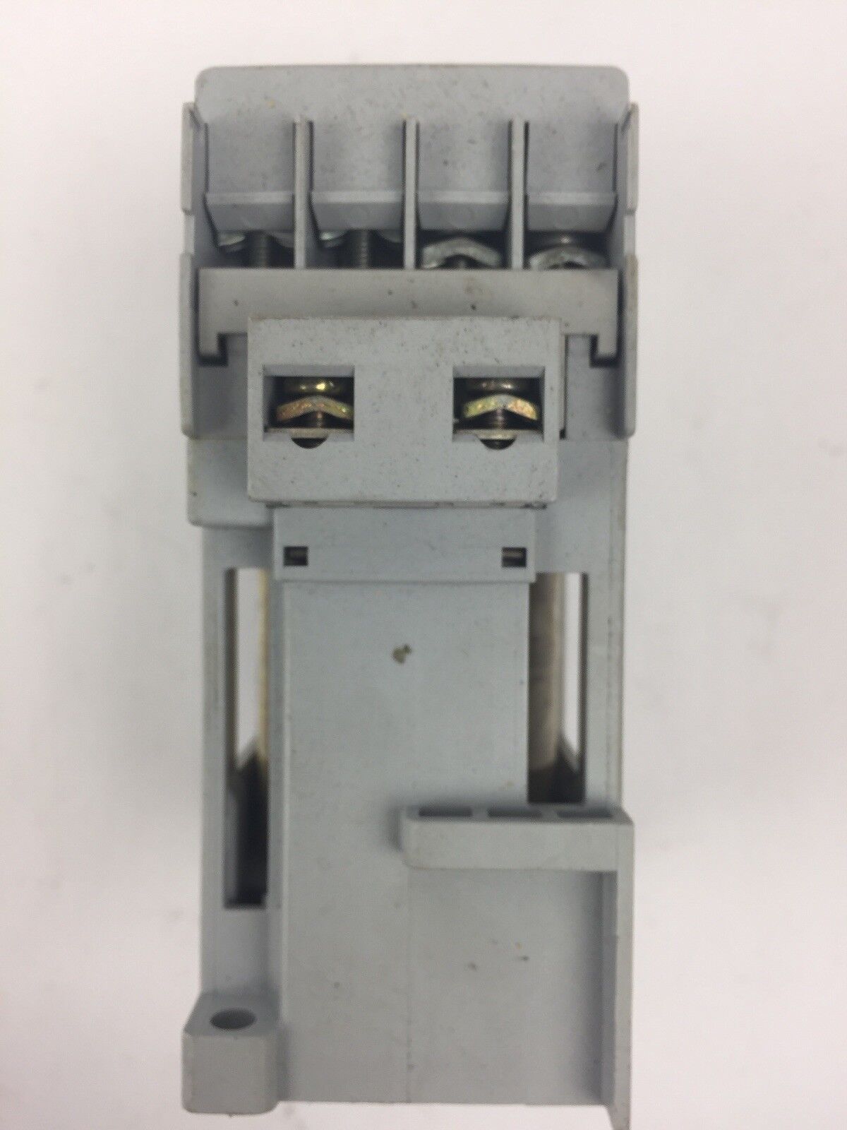ALLEN BRADLEY 100-C16Z*10 CONTACTOR SER B 600VAC 30A COIL 24VDC