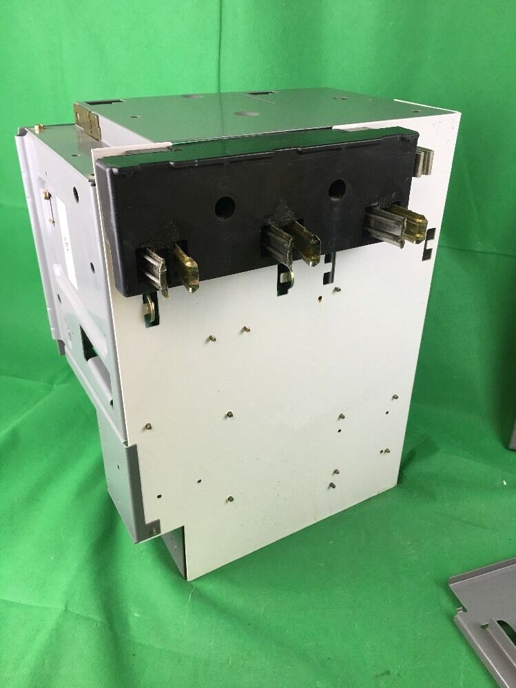ALLEN BRADLEY 2100 CENTERLINE 480V 3AMP HMCP BREAKER SIZE 1 509-BOD MCC BUCKET