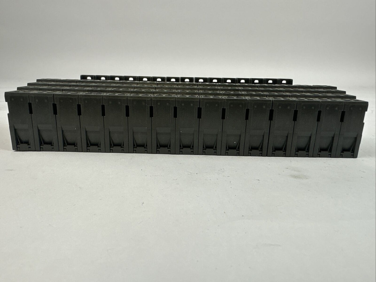 SIEMENS 6ES7 193-4CA30-0AA0 TERMINAL MODULE TM-E15C24-A1 (LOT OF 15)
