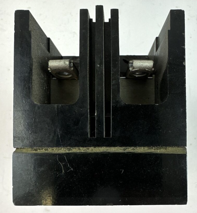 GE TEB122020 CIRCUIT BREAKER 250VDC 240VAC 20A 2POLE
