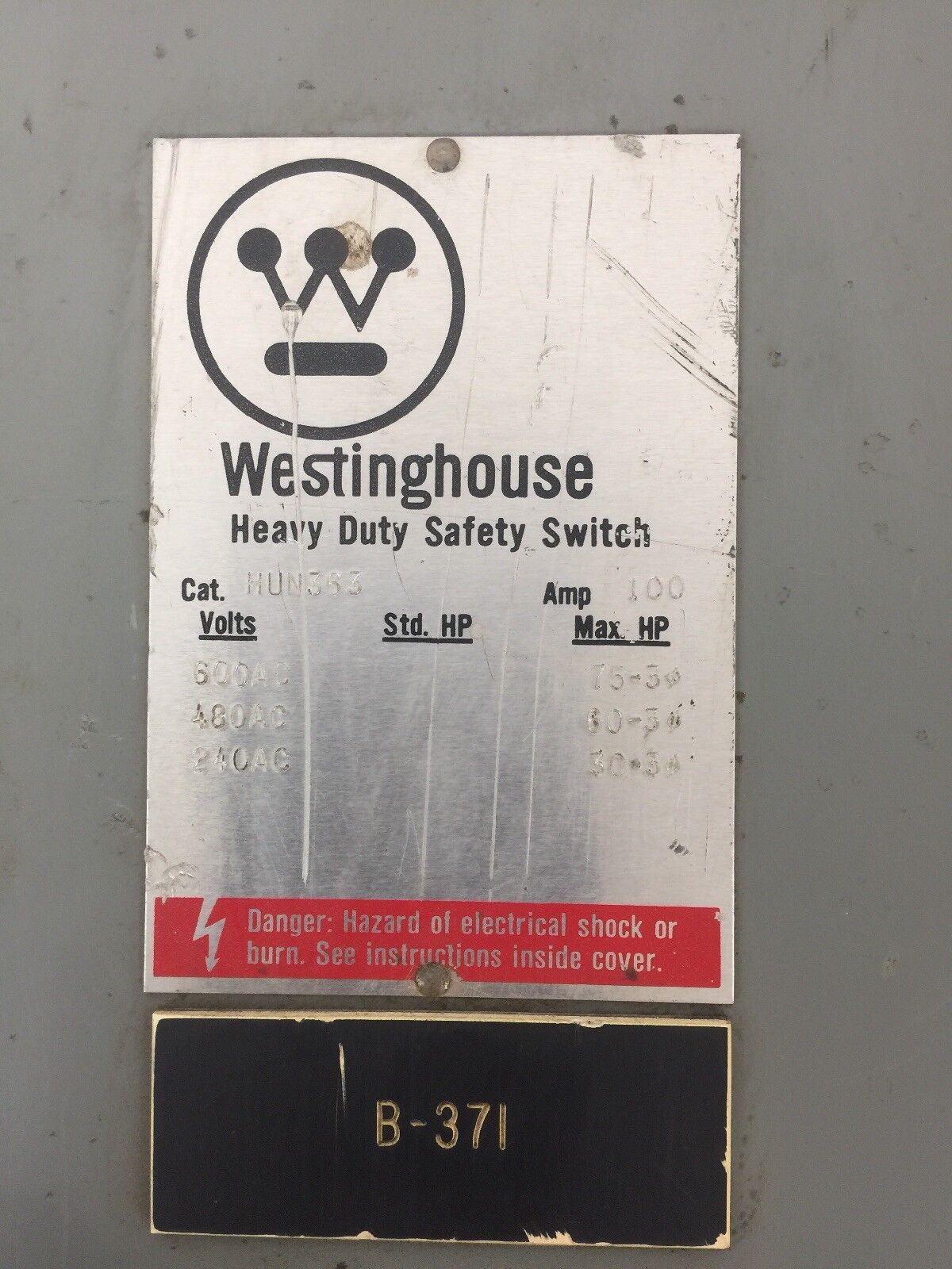 WESTINGHOUSE HUN363 HEAVY DUTY SAFETY SWITCH 100AMP 600VAC 75HP TYPE 1 ENCLOSURE